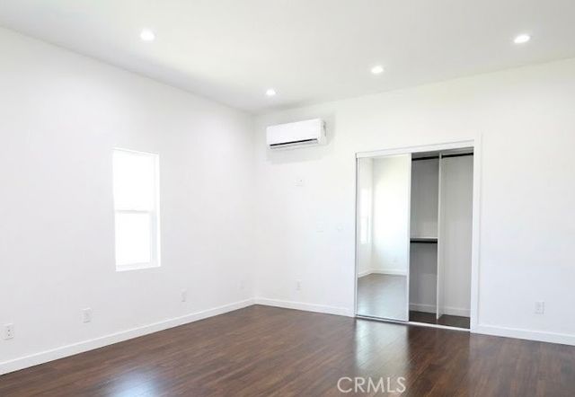 1033 1039 Gladys Ave, Long Beach, CA 90804