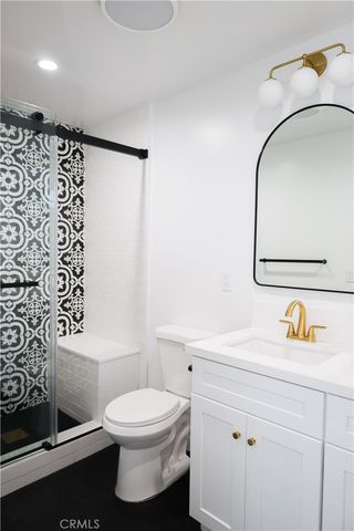 1033 1039 Gladys Ave, Long Beach, CA 90804