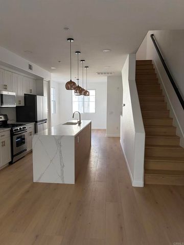 815 Harbor Cliff Way 239, Oceanside, CA 92054