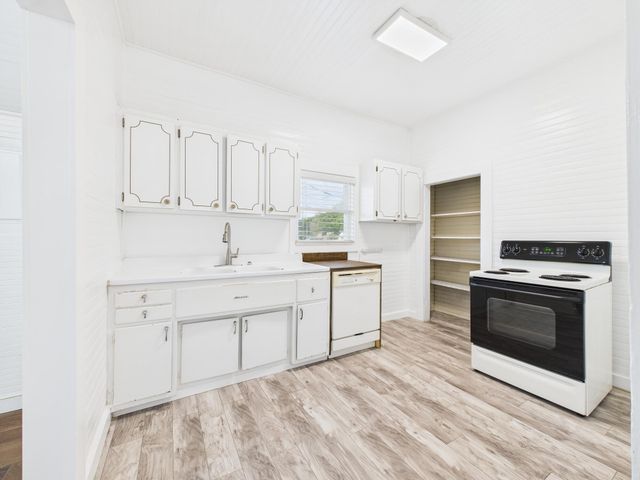 1000 SW 4th Avenue, Okeechobee, FL 34974