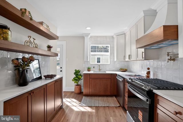 932 BELMONT AVE, Haddon Township, NJ 08108