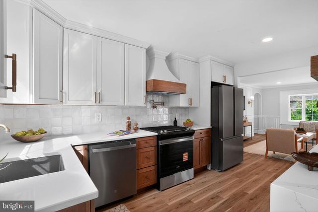 932 BELMONT AVE, Haddon Township, NJ 08108