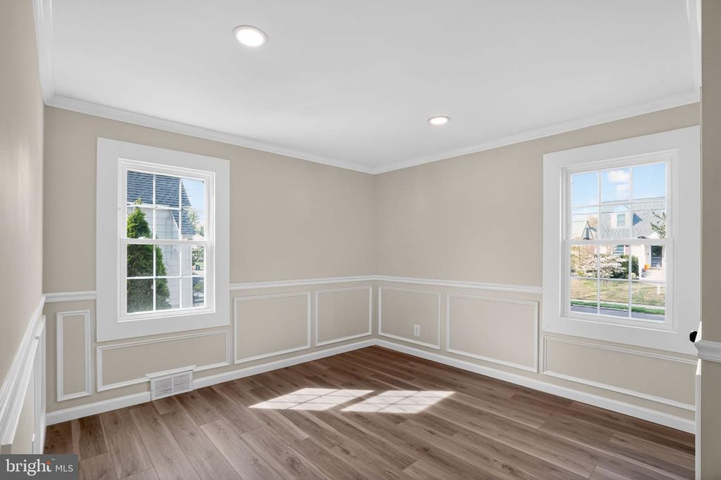 Image 29 of property listing at 932 BELMONT AVE, Haddon Township, NJ 08108