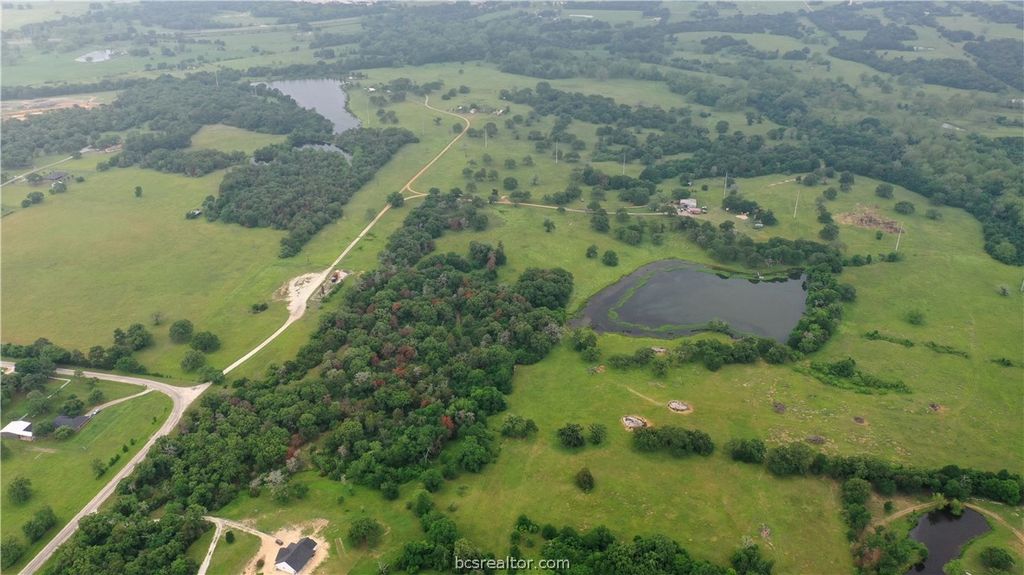 4342 Dobrovolny Road W, Bryan, TX 77807 — photo 5