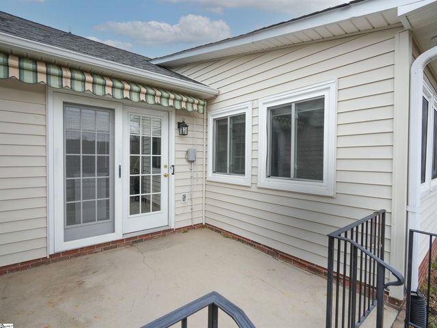 7 Stone Meadow Road, Greenville, SC 29615