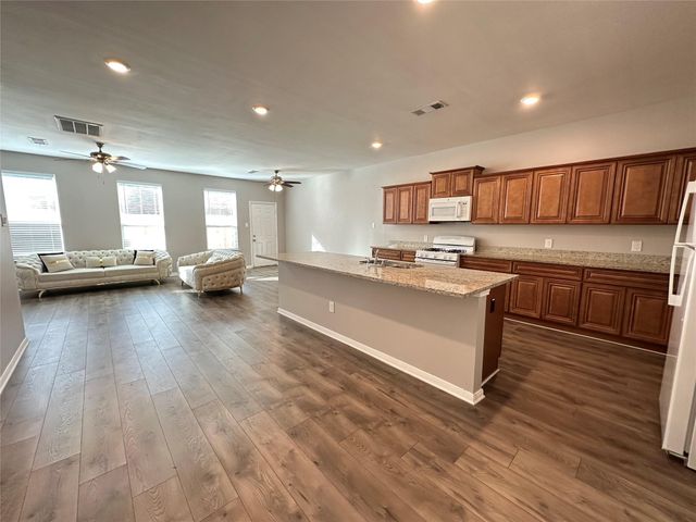 11114 Beverley Park Street, Sugar Land, TX 77498