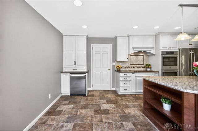1751 Oregonia Road, Lebanon, OH 45036