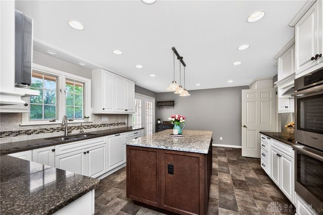 1751 Oregonia Road, Lebanon, OH 45036