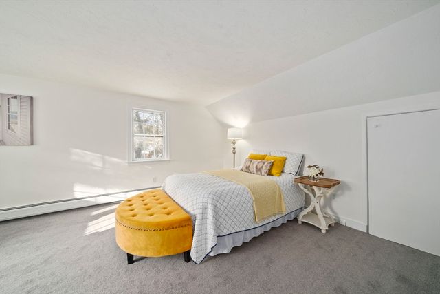 10 Sail A Way, Barnstable, MA 02632