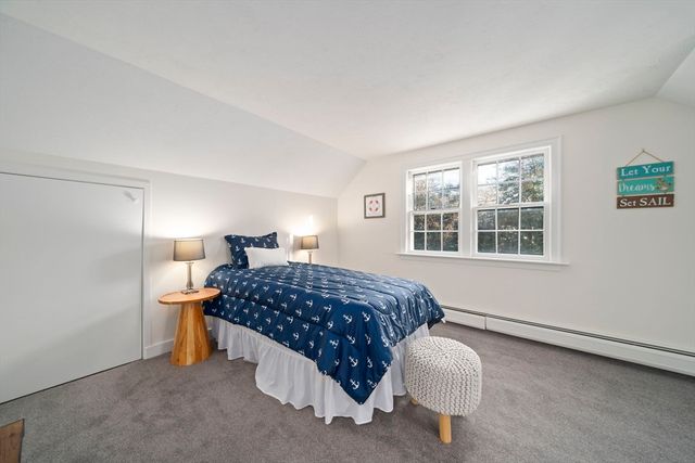 10 Sail A Way, Barnstable, MA 02632