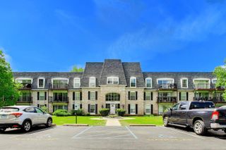 5400 Carriageway Drive 103, Rolling Meadows, IL 60008