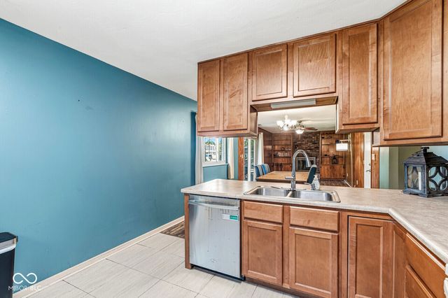 2525 Colony Court, Carmel, IN 46280