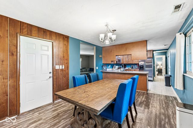 2525 Colony Court, Carmel, IN 46280