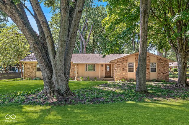 2525 Colony Court, Carmel, IN 46280