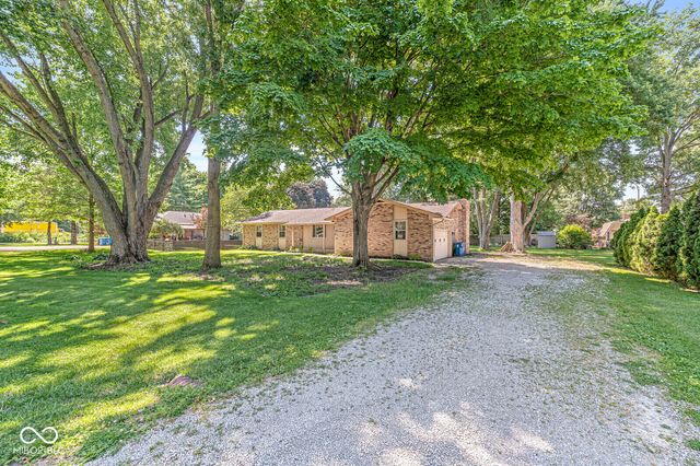 2525 Colony Court, Carmel, IN 46280