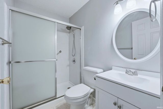 619 Plainfield Drive, Fort Wayne, IN 46825