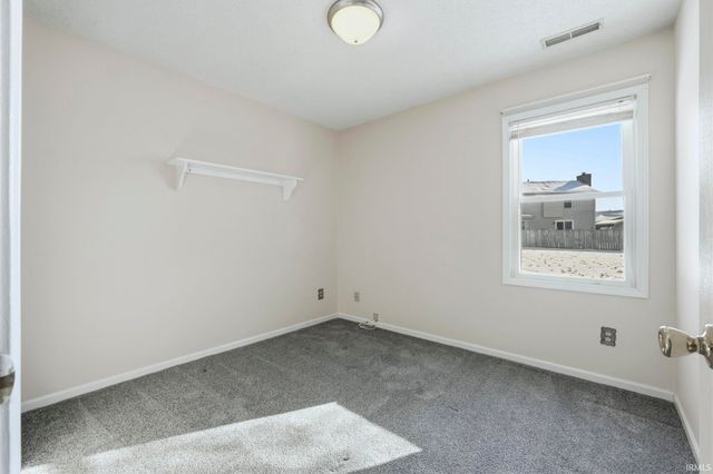 619 Plainfield Drive, Fort Wayne, IN 46825