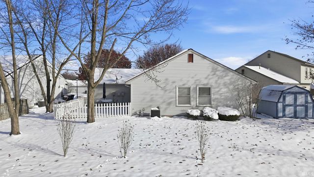 619 Plainfield Drive, Fort Wayne, IN 46825