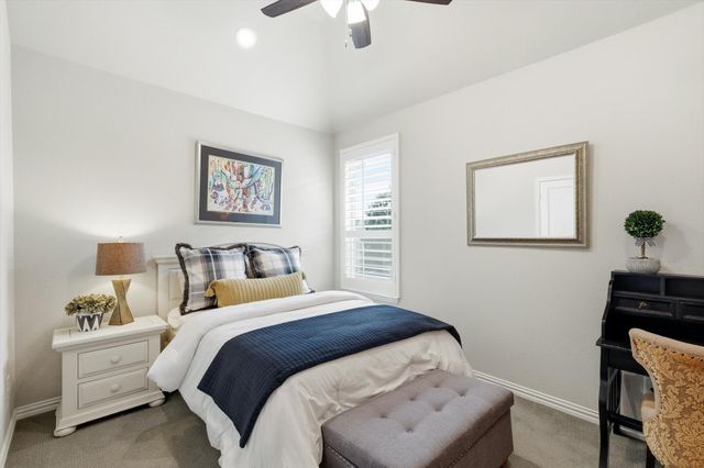 1708 Trinidad Way, Lantana, TX 76226
