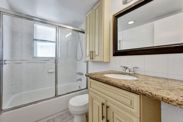 600 SE 2nd Avenue K2, Deerfield Beach, FL 33441