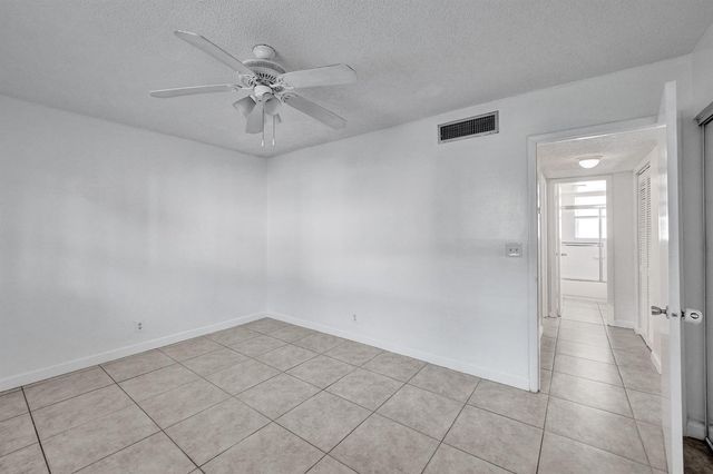 600 SE 2nd Avenue K2, Deerfield Beach, FL 33441