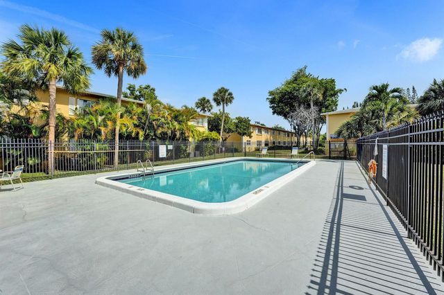 600 SE 2nd Avenue K2, Deerfield Beach, FL 33441