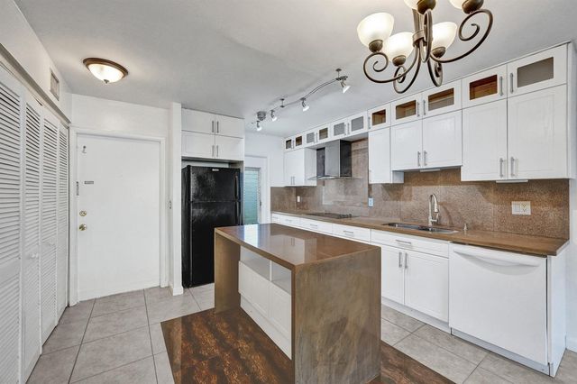 600 SE 2nd Avenue K2, Deerfield Beach, FL 33441