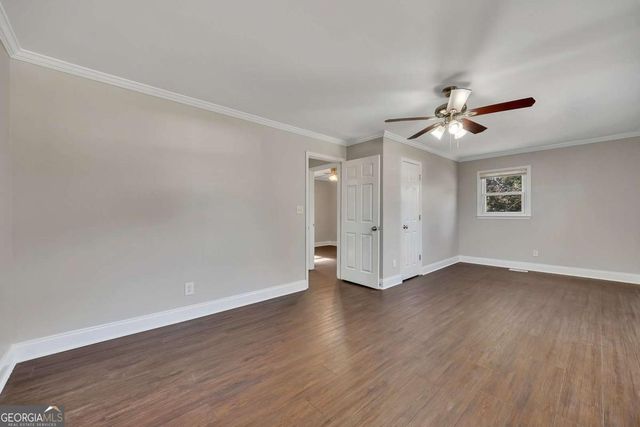 664 Rail Splitter Drive NE, Kennesaw, GA 30144