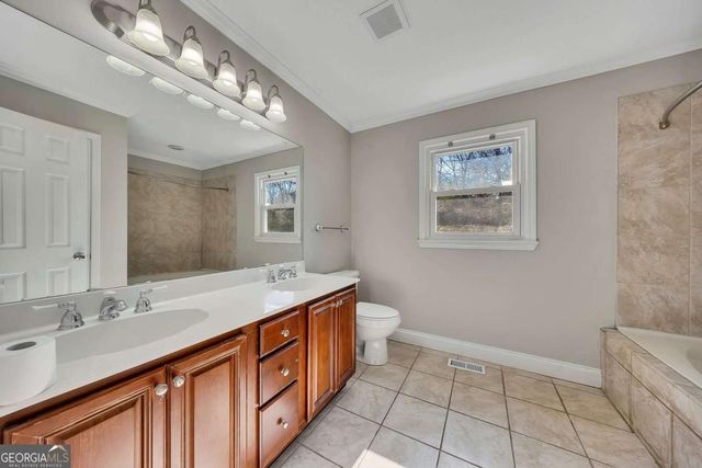 664 Rail Splitter Drive NE, Kennesaw, GA 30144