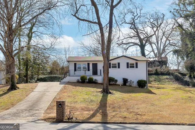 664 Rail Splitter Drive NE, Kennesaw, GA 30144