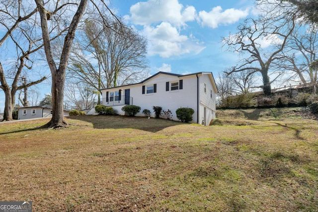 664 Rail Splitter Drive NE, Kennesaw, GA 30144