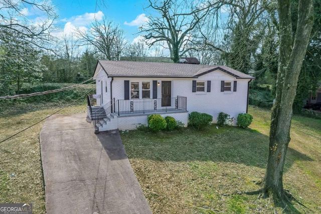 664 Rail Splitter Drive NE, Kennesaw, GA 30144