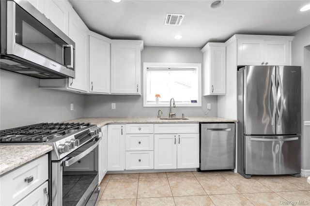 647 Jarvis Avenue, Far Rockaway, NY 11691