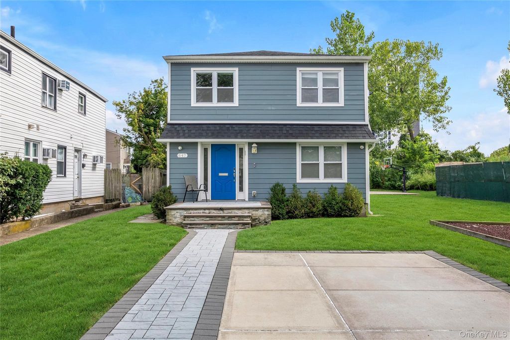 647 Jarvis Avenue, Far Rockaway, NY 11691 — exterior