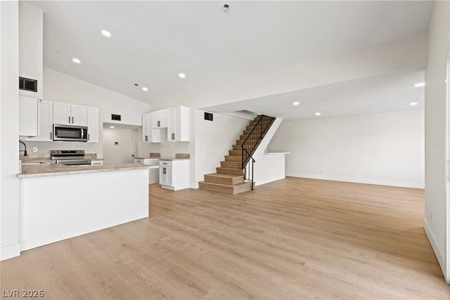 3368 Nahatan Way, Las Vegas, NV 89169