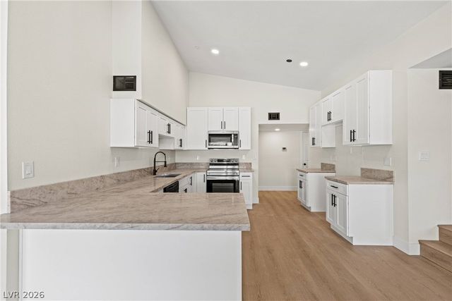 3368 Nahatan Way, Las Vegas, NV 89169