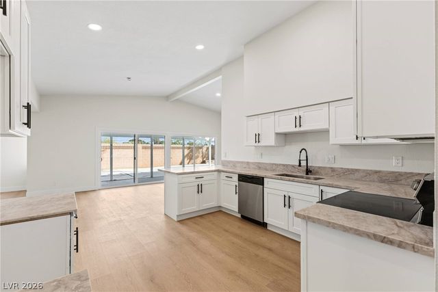 3368 Nahatan Way, Las Vegas, NV 89169