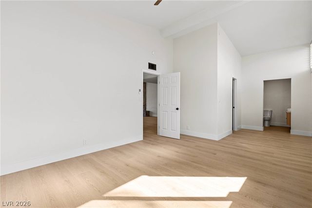 3368 Nahatan Way, Las Vegas, NV 89169