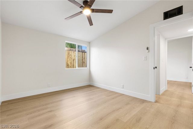 3368 Nahatan Way, Las Vegas, NV 89169