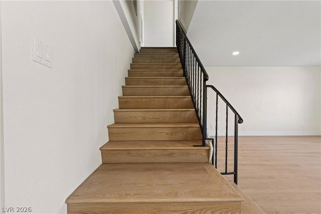 3368 Nahatan Way, Las Vegas, NV 89169