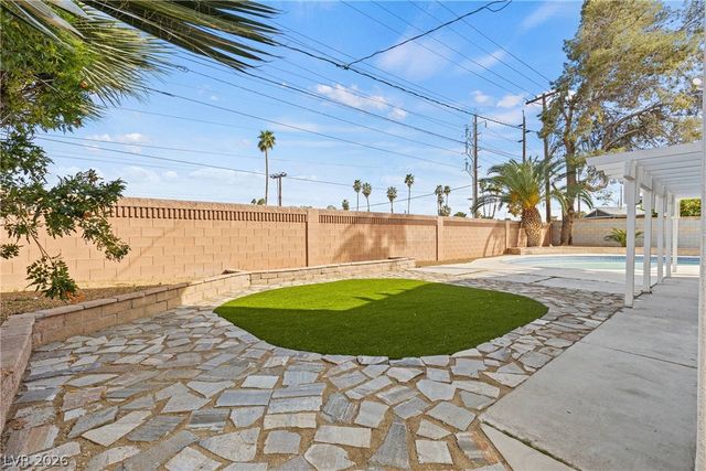 3368 Nahatan Way, Las Vegas, NV 89169