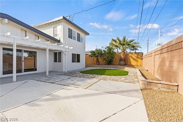 3368 Nahatan Way, Las Vegas, NV 89169