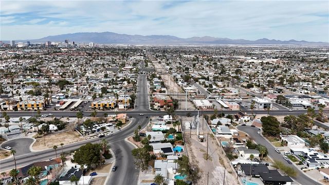 3368 Nahatan Way, Las Vegas, NV 89169