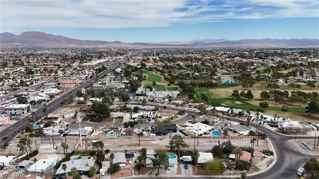 3368 Nahatan Way, Las Vegas, NV 89169