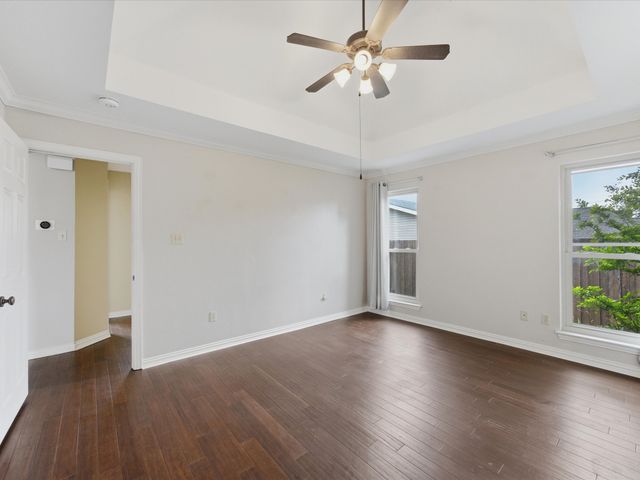 621 Lamp Post Lane, Oak Point, TX 75068