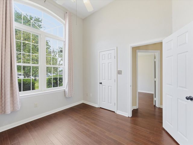 621 Lamp Post Lane, Oak Point, TX 75068