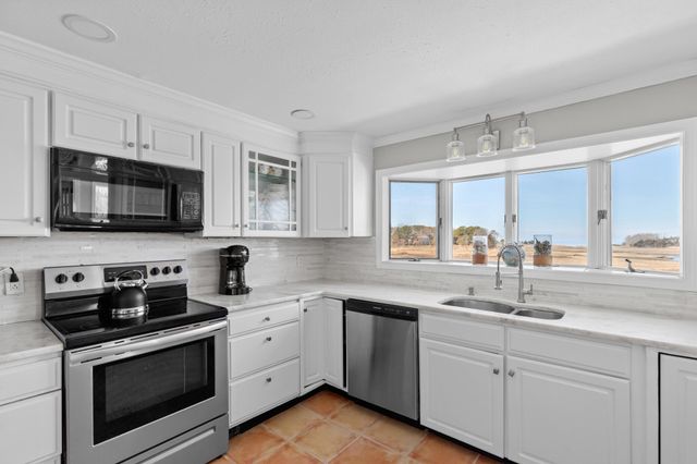 28 Mallard Drive, Orleans, MA 02653