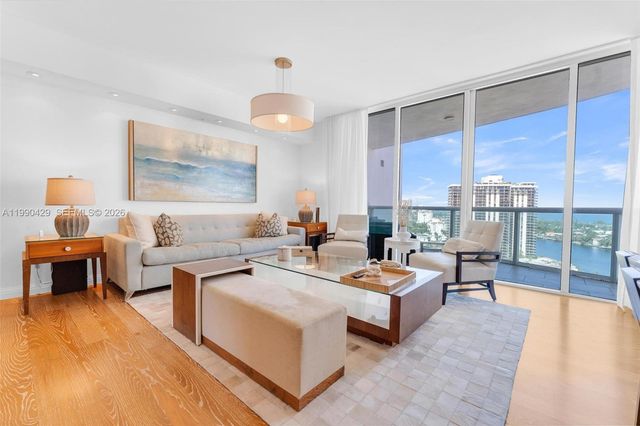 19400 Turnberry Way 2011, Aventura, FL 33180