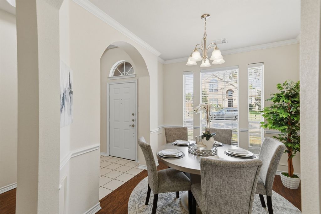 416 Kyle Lane, Lewisville, TX 75067 — photo 4