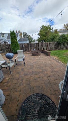 3 Benjamin Terrace, Piscataway, NJ 08854
